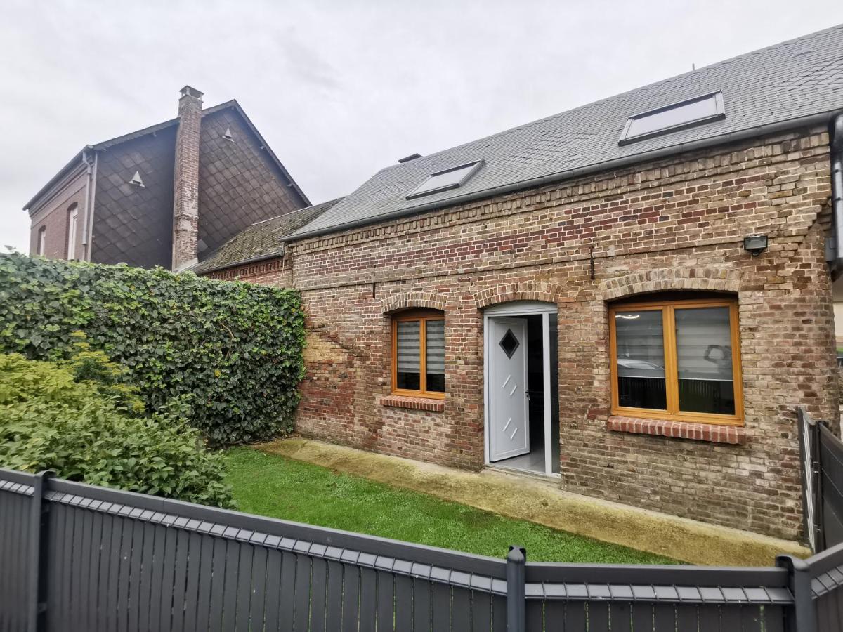 Villa Les Arches. Meneslies Exterior foto